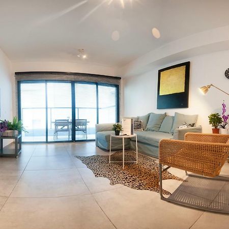 Luxury 2 Bedrooms Apartments Rothschild + Balcony เทลอาวีฟ ภายนอก รูปภาพ